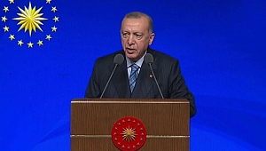 Cumhurbaşkanı Erdoğan: Sözleşmeli öğretmen ayrımını kaldırıyoruz 