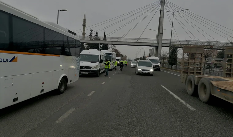 Malatya’da 3 araç trafikten men edildi