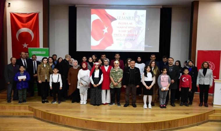 Yeşilyurt’ta İstiklal Marşı'nı güzel okuma yarışması düzenlendi