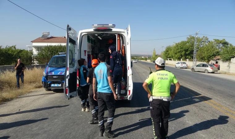 Kontrolden Çıkan Araç Kazası: Anne ile 3 Çocuk Yaralandı
