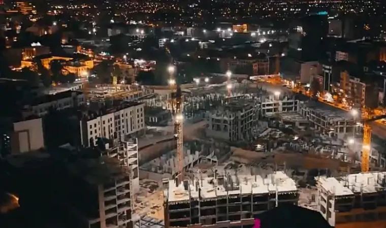 Malatya’da İnşaat Hareketliliği Gece Gündüz Devam Ediyor
