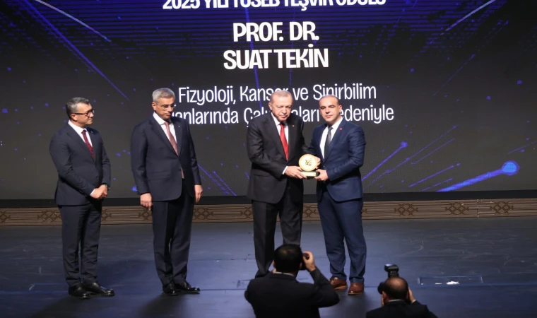 "Prof. Dr. Suat Tekin’e TÜSEB Aziz Sancar Teşvik Ödülü Verildi"
