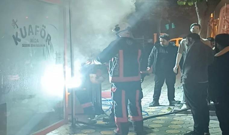 “Malatya’da İş Yerinde Çıkan Yangın Korkuttu”