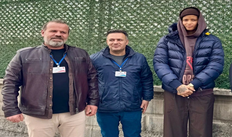 Melissa Vargas, Sürücü Belgesini Malatya’dan Temin Etti