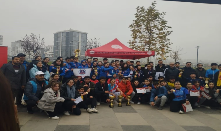 “Okul Sporları Oryantiring Yarışması’nda 380 Sporcu Kıyasıya Mücadele Etti”