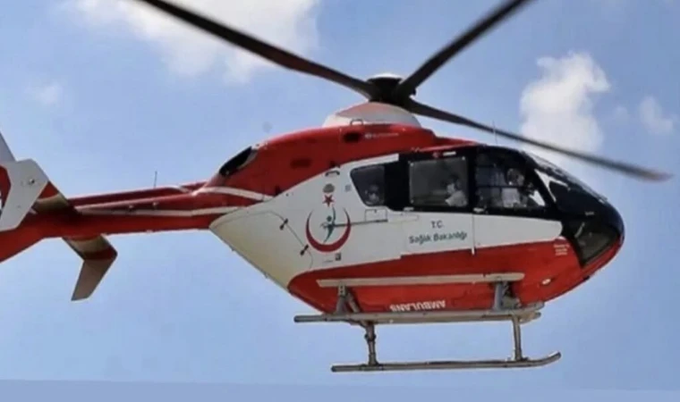 Darende’de Kalp Krizi Geçiren Hasta Helikopter Ambulansla Sevk Edildi