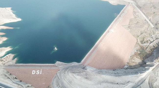 Malatya Yazıhan'da 28 bin dekar arazi daha suyla buluşacak 