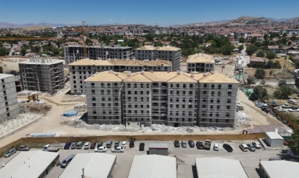 Kiltepe’de Deprem Konutları İçin Kaba İnşaat Süreci Neredeyse Bitti