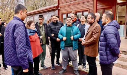 Başkan Ulutaş, Özel Öğrencilerle Bir Araya Geldi