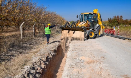 Bindal Mahallesi’nde 38 yıllık içme suyu şebekesi yenileniyor