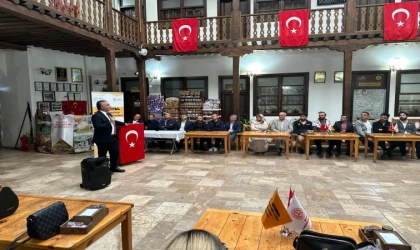 Fethi Gemuhluoğlu memleketi Arapgir’de anıldı