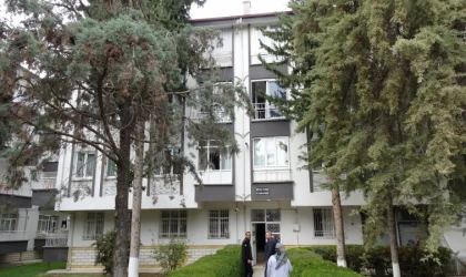 “Malatya’da Karbonmonoksit Alarmı: 1 Kişi Hastaneye Kaldırıldı”