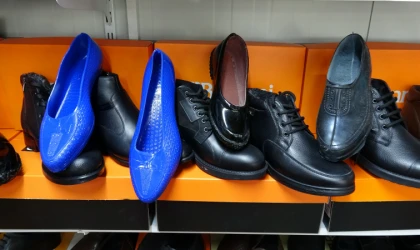 Yaklaşık 95 yıl önce üretimine başlanan "kara lastik" ilgi görmeye devam ediyor