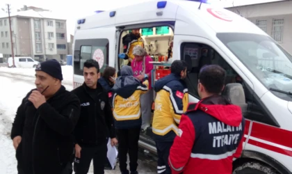 Malatya'da karı-koca doğalgazdan zehirlenme şüphesiyle hastaneye kaldırıldı