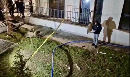 Balkondan Düşen Genç Kız Ağır Yaralandı