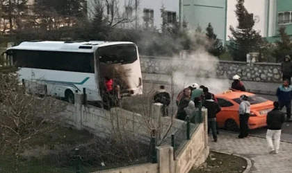 Malatya’da Sabah Saatlerinde İki Araçta Yangın