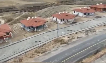 Vali Yavuz: Duranlar Mahallesi’nde 11 Kırsal Konutun Anahtar Teslimine Başladık