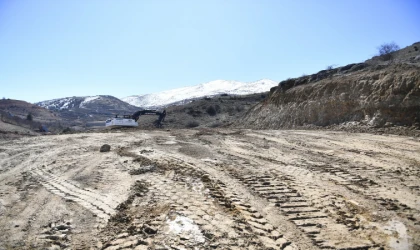 Yeşilyurt’ta Mullakasım Mahallesi Yeni Yollarla Buluşuyor