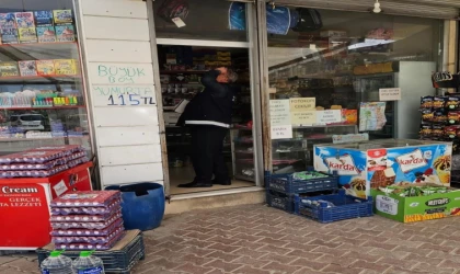 Battalgazi’de Bakkallara Sıkı Denetim Son Kullanma Tarihi Geçmiş Ürünler İmha Edildi