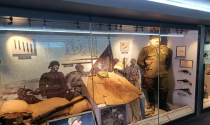 Çanakkale Mobil Müzesi Darende’de Ziyarete Açıldı: “Savaşın İzleri Vitrinde Anlatılıyor”