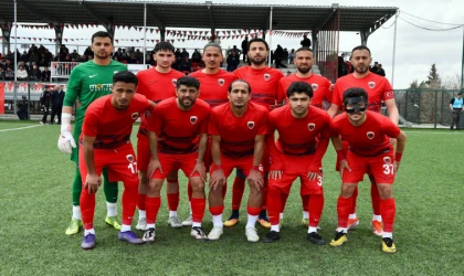 KAPTAN ERHAN 444. MAÇINA ÇIKTI