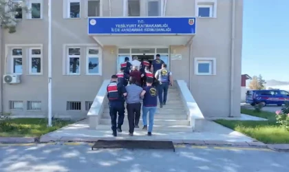 JASAT’tan Cinayet Hükümlülerine Operasyon: 60 Yıllık Ceza ile Aranan 2 Firari Yakalandı