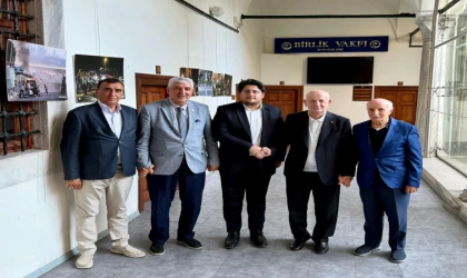 Birlik Vakfı Malatya Şubesinde Bayrak Değişimi yaşandı.