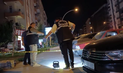 İsmetpaşa Caddesi’nde Bıçaklı Kavga: 1 Ağır Yaralı