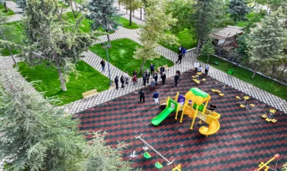 Cemal Gürsel Mahallesi’ndeki Park Yenilendi