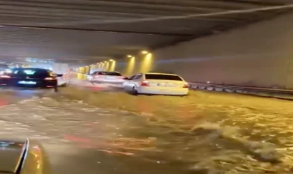 Malatya’da Sağanak Yağış Hayatı Felç Etti