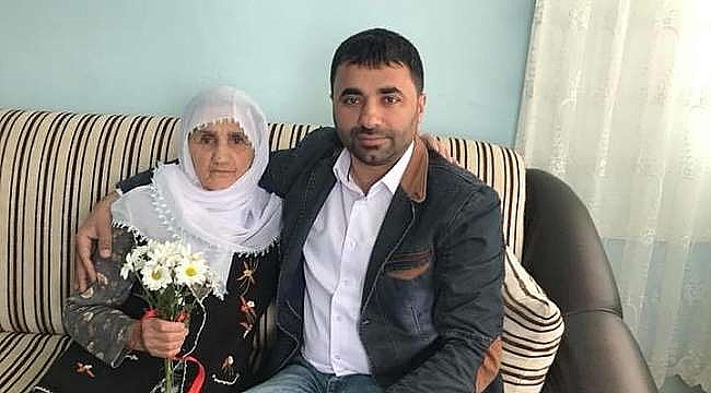 MHP İl Başkanı Mesut Samanlı,''YAŞLILARIMIZ YAŞAYAN HAFIZALARIMIZ VE EN BÜYÜK DEĞERLERİMİZDİR.'' Dedi.