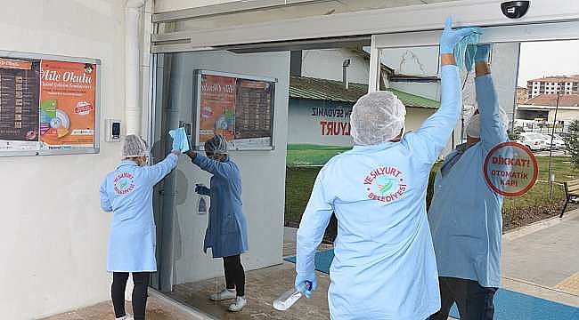 Yeşilyurt Belediyesi'nde Dezenfekte Çalışmaları Yoğunlaştı