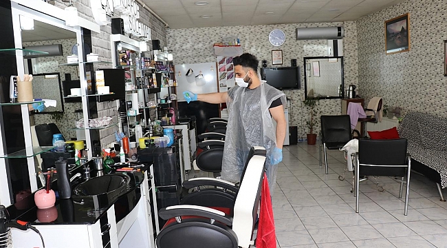 Berber ve Kuaförler Odası: Berberler virüsü yayıyormuş gibi lanse ediliyor