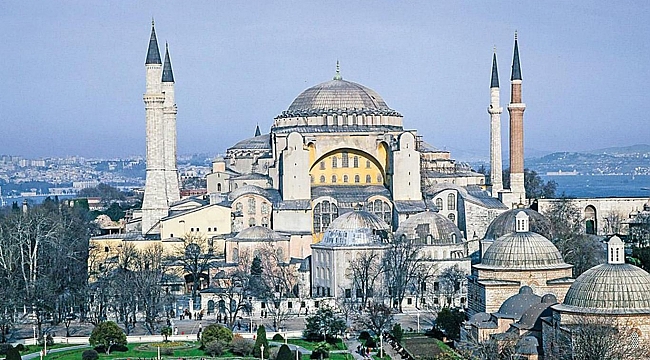 Adalet Bakanı Gül: "Ayasofya'nın ibadete açılması gerekli"