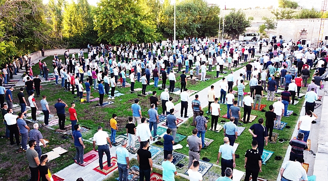 ESKİMALATYA NAMAZGAH’TA KURBAN BAYRAMI NAMAZI KILINDI