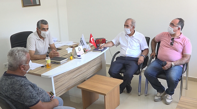 Yeşilyurt Belediyesi, Muhtarlarla Koordineli Çalışarak Mahelleri Güzelleştiriyor