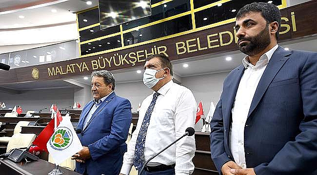 Cumhur İttifakından Gürkan'a Övgü