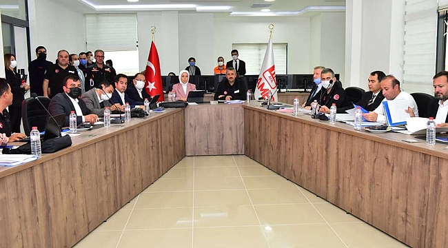 AFAD Başkanı Sezer Malatya’da incelemelerde bulundu