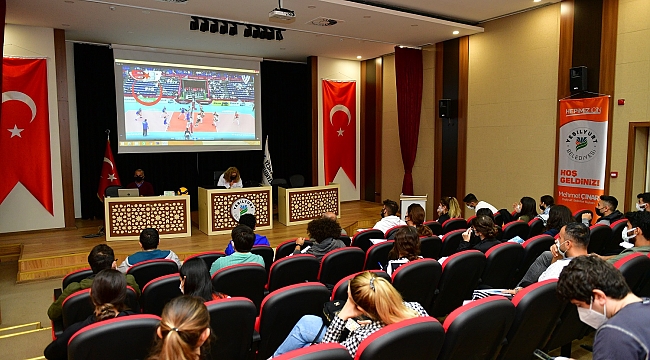 YEŞİLYURT, VOLEYBOL ADAY HAKEM SEMİNERİNE EV SAHİPLİĞİ YAPTI