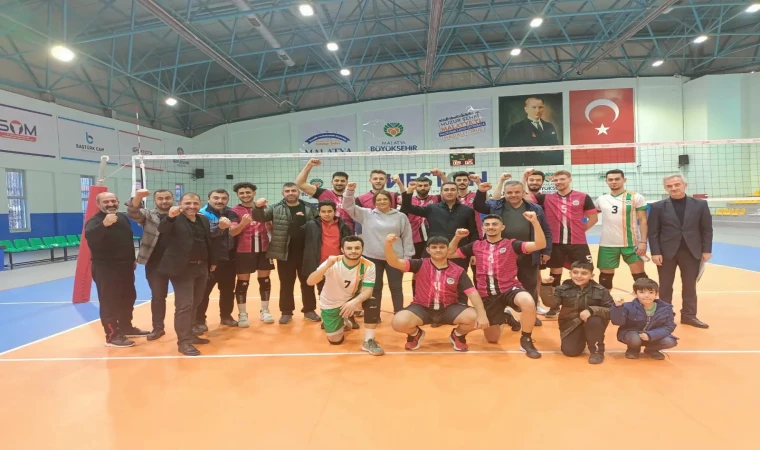 BÜYÜKŞEHİR BELEDİYESPOR BASKETBOL VE VOLEYBOL’DA KAZANDI