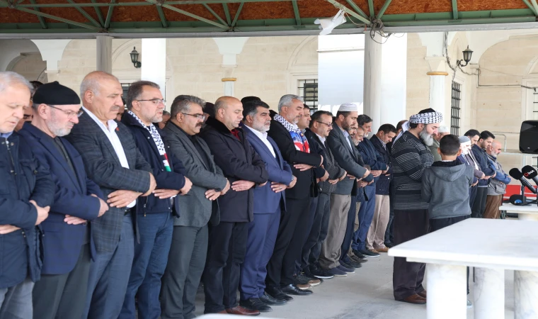 Elazığ’da, Filistin’de hayatını kaybedenler için gıyabi cenaze namazı