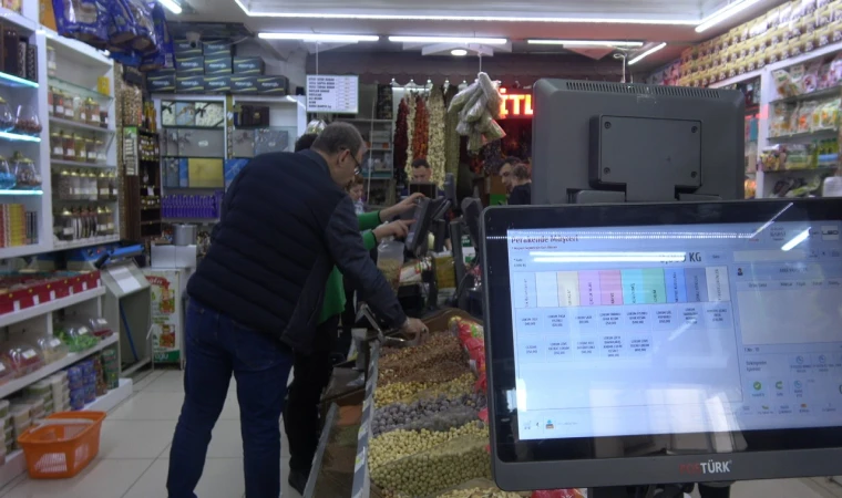 Kilis'te boykot çağrısı karşılık bulmadı