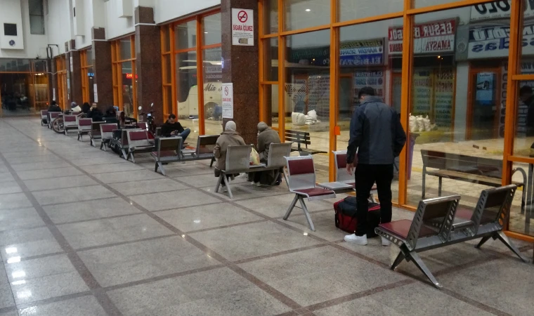 Malatya'da kar yağış nedeniyle otobüs seferleri durduruldu