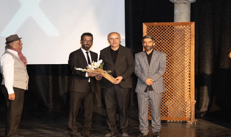 Büyükşehir’in Ramazan Etkinliklerinde ‘Malcolm X’ Oyunu Sahnelendi