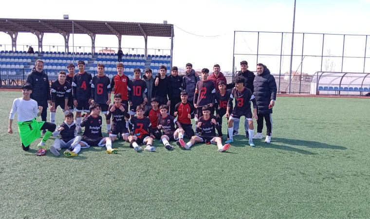 Battalgazi Belediyespor U16’da Şampiyon Oldu