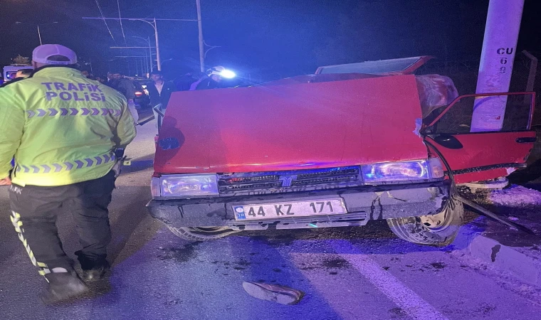 Zincirleme Kazada Ağır Yaralanan Sürücü Hayatını Kaybetti