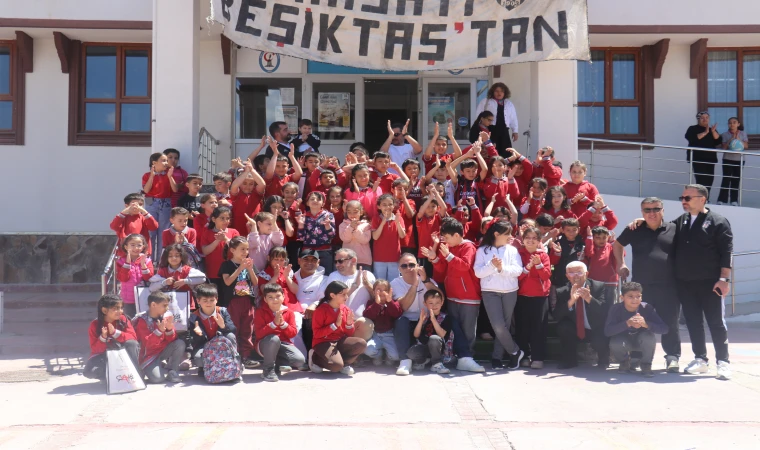 Beşiktaş Taraftarlarından Malatya’da Çocuklara Moral Desteği