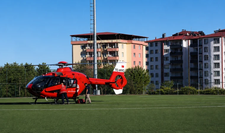 Mide Kanaması Şüphesiyle Acil Sevk: Yaşlı Hasta İçin Zamanla Yarış