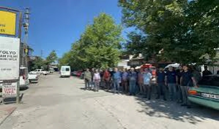 Sanayi Esnafı Tahliye Kararına Tepkili: “Yer Gösterin, Çıkalım”
