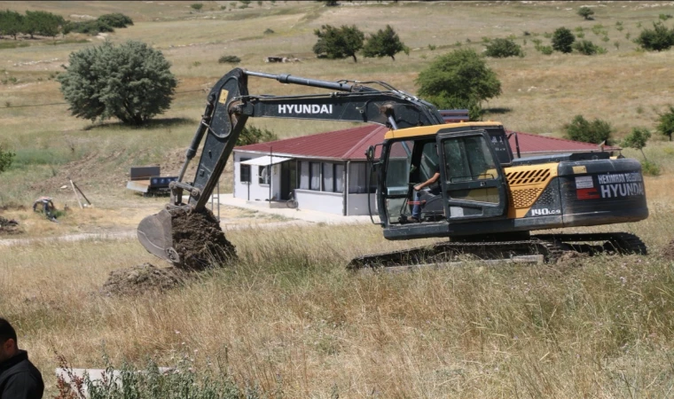 Delihasanyurdu Mahallesi’nde Taziye Evi İçin İlk Kazma Vuruldu